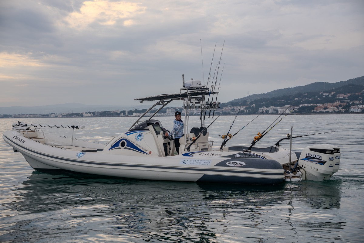barco-luixi-2-charter-pesca-turismo-columbretes barco luixi 2 charter pesca turismo columbretes